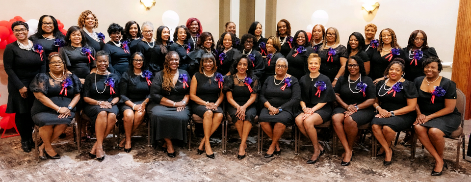 Ellis County Alumnae Chapter charter members