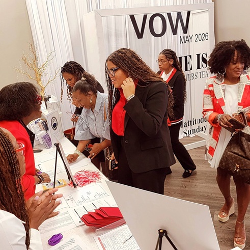 Sorors checking in for the first chapter meeting